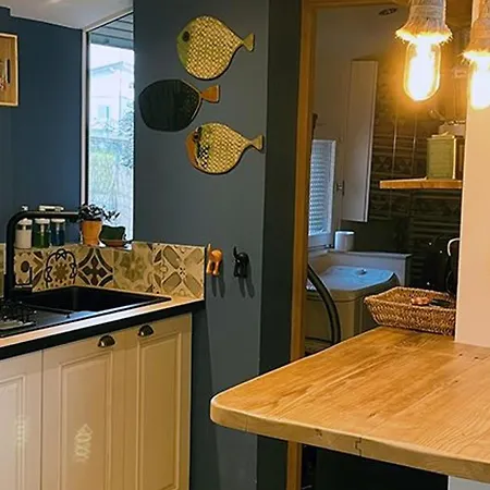 Holiday home Maison Au Bord Du Pour 4 Pers. + Enfants, Nature Et Tranquillite, Animaux Admis - Fr-1-589-803